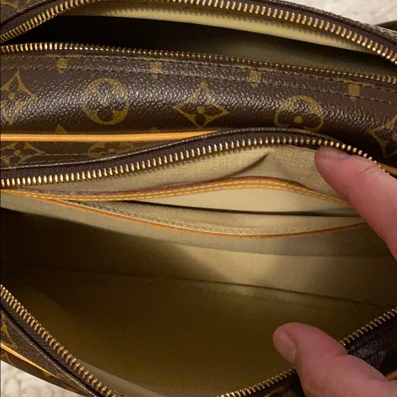 Louis Vuitton camera bag / messenger - Picture 5 of 7